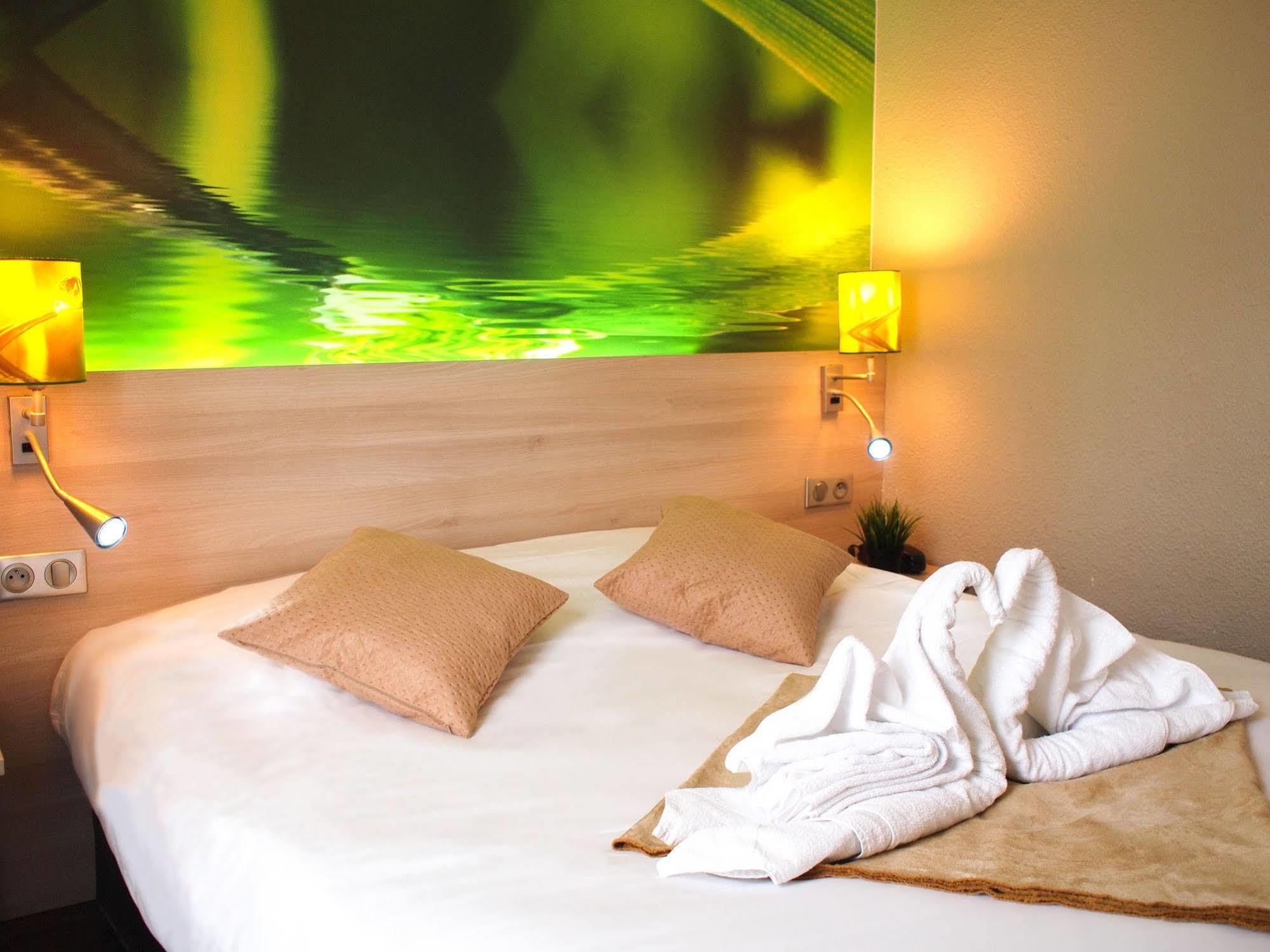 Hotel Inn Design Resto Novo Sable Exterior photo